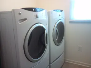 Maison unifamiliale haut de gamme, 2 balcons, arrière-cour, Wifi, 6TV ... - Image 3