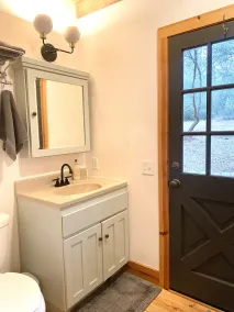 Duck Pond Cabin-Private Cabin on 400 Acre Ranch - Image 3