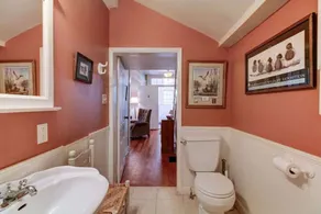 Charming Cottage in the Village of Warm Springs with Warm Thermal Spring - Image 4