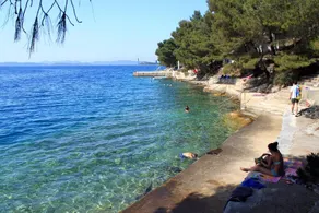 Apartamento de una habitación con terraza y vista al mar Sali, Dugi otok (A-8110-b) - Image 3