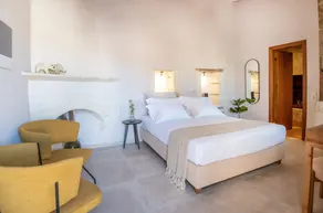 Pavlina Villa , a hidden gem with heated pool and ping pong! - Image 4