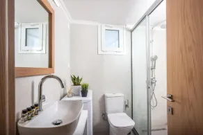 Loggia Suites by Good Life - Image 5