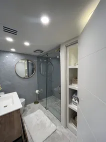 Old Naples 2 Bed 2 Bath Luxury Condo - Image 2