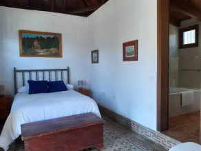 PRIVATE RURAL HOUSE WITH POOL - Image 5
