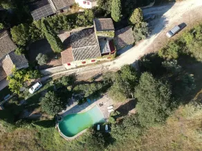 Mas with swimming pool and pool house - Image 2
