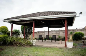 Ekhaya Lodge - Image 3