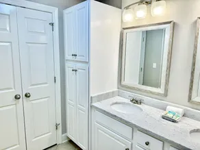 Float The Stress Away & Enjoy The Lazy River. Pet Friendly Condo On 5th Floor - Image 5