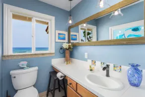 Rare BEACH FRONT Home.  Regardez les tortues de votre lit! - Image 3