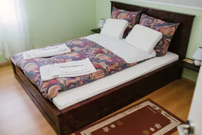 Beautiful cozy apartmant with 2 bedrooms, living room, free parking and wifi - Image 4