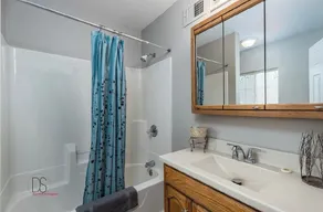 Spectacular Home Close to Lasalle - Image 3
