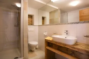 Apartment in Hohe Tauern With Mountain Views - Image 2