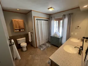 Charming South Shore Lake Front Cottage.  Sleeps Ten. - Image 3