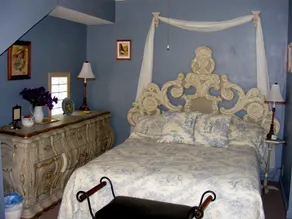 Det charmerende franske Chateau har udsigt over de smukke fald i Springfloden - Image 3