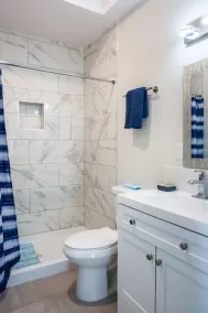 2 Bedroom, 2 Bathroom Detached Apt Max 7 Sleepers - Image 4