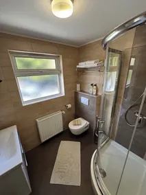B&B Millenium House - Image 3