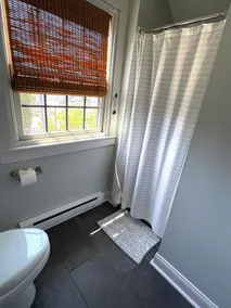 4Bdrm 2 Bath Gem Prime Location, Cozy & Convenient - Image 4
