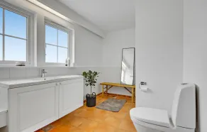 5 Bedroom Accommodation in Vejby - Image 2