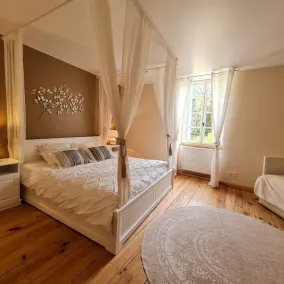 Charming 5 ha estate, catering and activities + barn for small events - Image 4