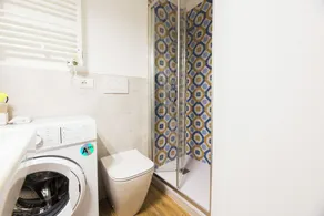 JOIVY Brand New 1-Bedroom Flat with Balcony next to the Bay of Silence - Image 3