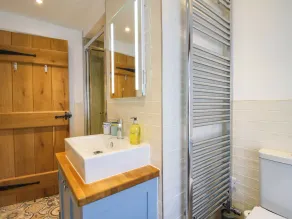 10 Bridge Street - Image 5