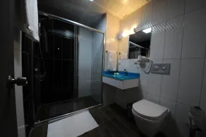 Yucel Hotel - Image 2