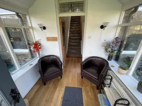 Acacia House - Image 2