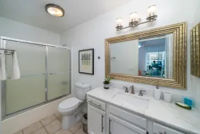 Charmante villa 2BR / 2BA avec vue sur le parcours de golf!  Court trajet à la plage! - Image 2
