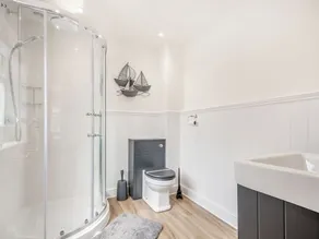 Alojamiento de 4 habitaciones en Banwell - Image 4