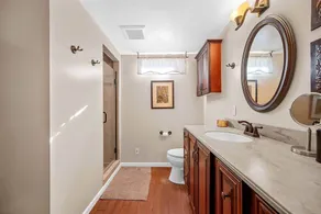 Spacious Ski Home - 10 Miles to Stowe 3 bed 4 bath - Image 2