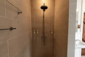 Coach House - Image 3