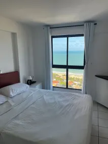 Vista Panorâmica do Mar. Apartamento no 16º Andar - Image 2