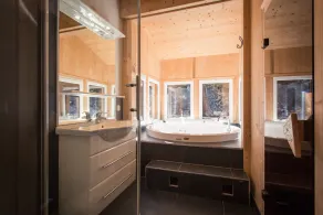 Chalet # 25 with sauna and indoor whirlpool - Image 4
