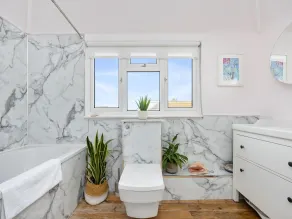 Spacious Saltdean Seaside Home| Ample Free Parking - Pass the Keys - Image 4