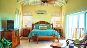 Beautiful Shoal Bay Condo Penthouse for 2-6 Guests - Image 4
