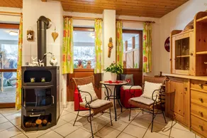 Monolocale 'Schwarzwald Nescht Triberg' con vista montagna, terrazza comune e Wi-Fi - Image 2