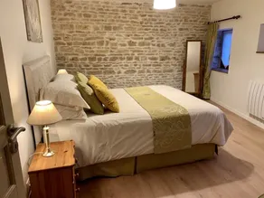 A Touch of Paradise in rural France with heated pool - Image 2