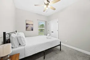 Charming 4-BR Retreat in the Heart of Clarksville - Image 5