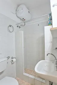 Dina Beach Front Apartment - Image 2