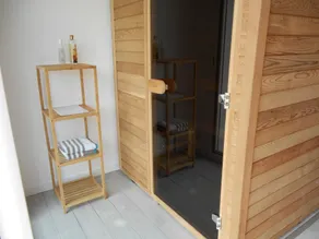 Hus med opvarmet pool, spa og sauna, stor have - Image 2