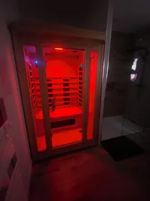 Normandy getaway with private sauna - Image 2