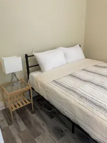 Central Niagara - 4 BR Idéal pour famille et groupe - Image 3