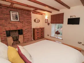 Manor Cottage - Image 5