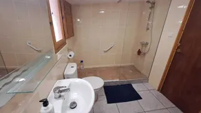 3 bedroom ground floor house on smallholding - Image 2