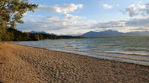 160 m² direttamente sul \"Mare Bavarese\" con spettacolare vista sul lago e sulle montagne - Image 5