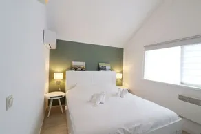 2 Holiday Homes Opposite to Each Other - Image 5