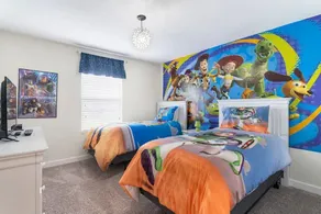 Toy Story & Harry Potter rooms! Only 9 min to Disney, 2 free waterparks, and BBQ - Image 3