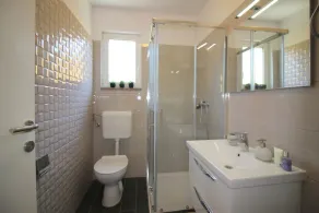 Comfortable Bungalow in Poreč – Perfect for 4 to 5 Guests - Image 3