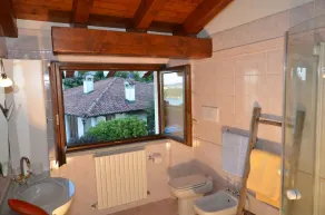 VILLA mit Swimmingpool u. traumhafter Aussicht auf den Lago Maggiore - Image 2