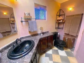 Cozy Casita, overlooking Senoran Desert Peserve, Cave Creek - Image 3