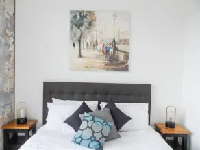 1 Bed- Pureserviced 20 Brewhouse - Image 5